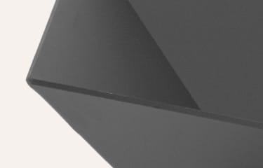 La peinture émail haute température résiste à la décoloration et à la corrosion saison après saison.