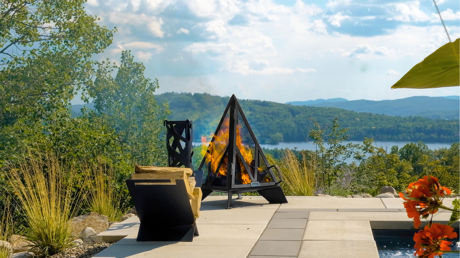 Image de caracteristique 2 pour Cheminée Pyramidale